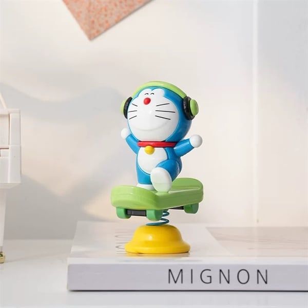  Mô hình Doraemon lò xo 
