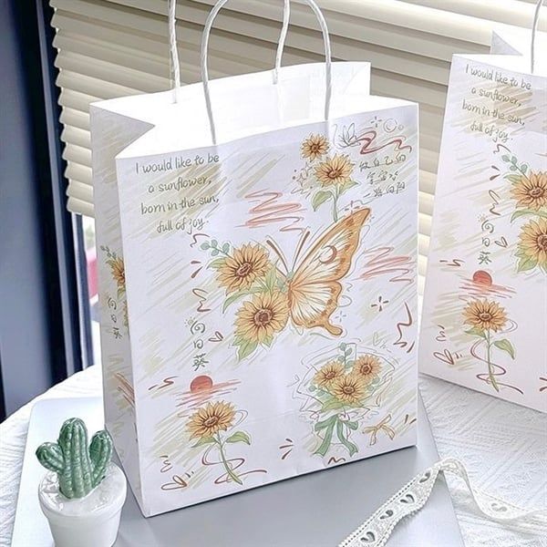  Túi quà quai giấy bướm hoa hướng dương 