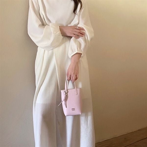  Túi Chio2nd chữ nhật nhỏ móc khoá vặn thừng 