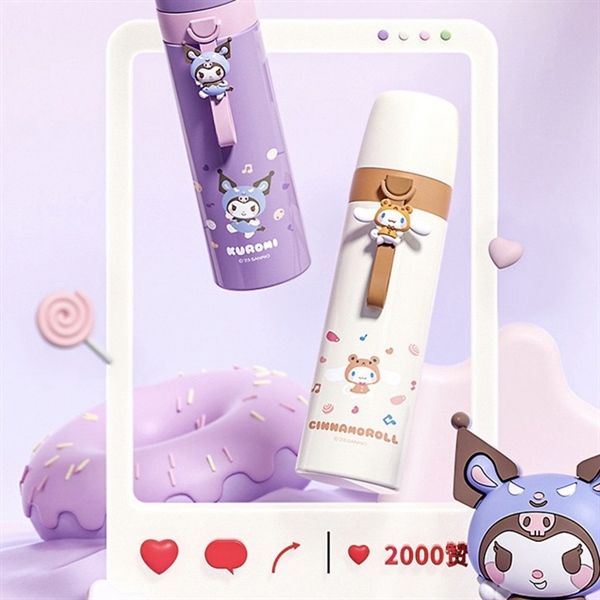  Bình giữ nhiệt quai silicon hình Sanrio 500ml 