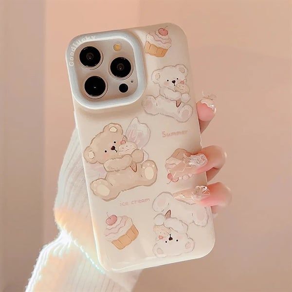 Ốp gấu Teddy cầm kem 