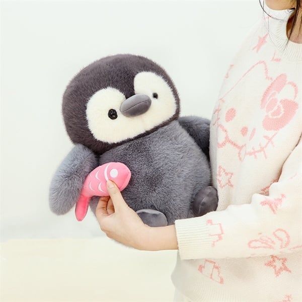 Cánh cụt bông ôm cá 