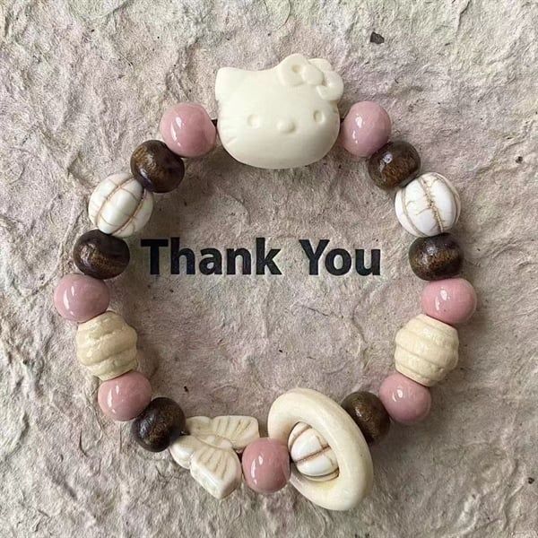  Vòng tay Hello Kitty mix charm 