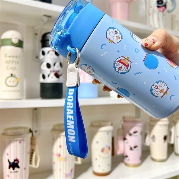  Bình giữ nhiệt Doraemon ống hút 560ml 
