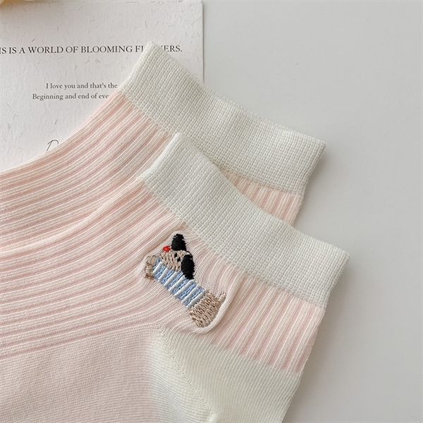  Tất Xiaohesi cổ ngắn cún xúc xích 