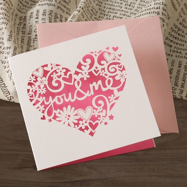  Thiệp trổ khung hoa vuông 