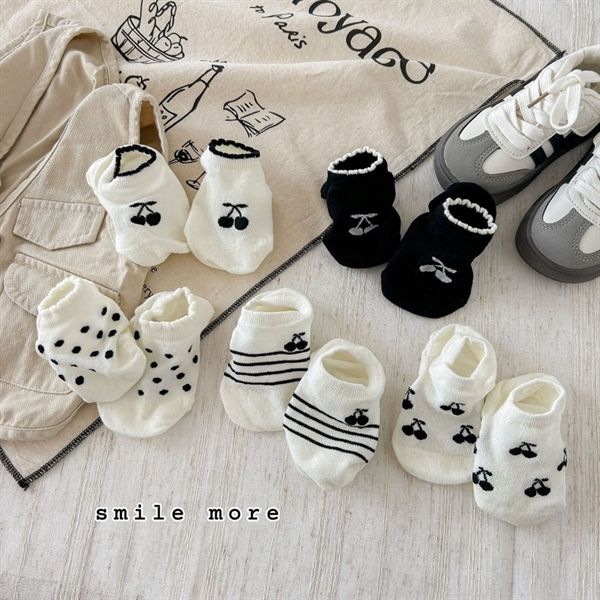  Tất Kid lười cherry trắng đen 