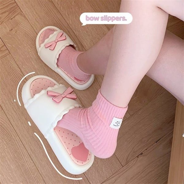  Dép bánh mì charm nơ hồng 