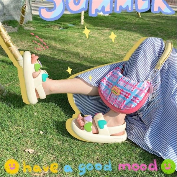  Dép sandal 6 trái tim 