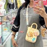  Túi silicon charm Butter Bear đeo chéo 