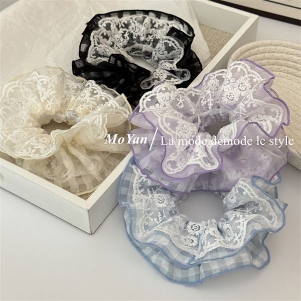  Scrunchies caro mix ren trắng 