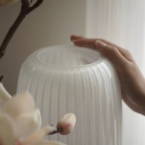  Lọ hoa thuỷ tinh bầu dục gân sọc 31cm 