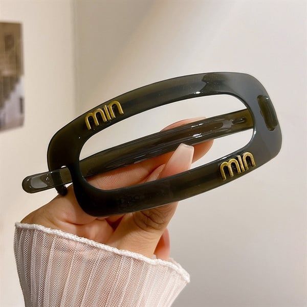  Kẹp mỏ vịt MiuMiu 