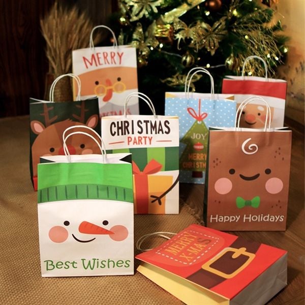  Túi quà Giáng Sinh quai giấy màu sắc 