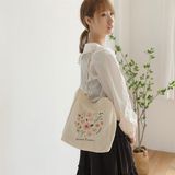  Túi tote quai mảnh vườn hoa 