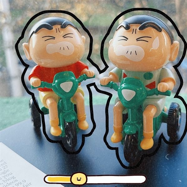  Mô hình Shin chạy cót 