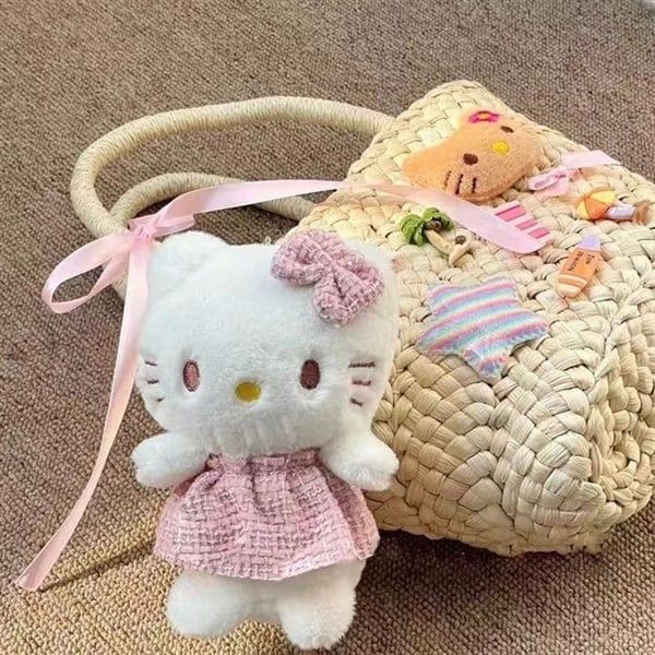  Móc khoá Hello Kitty bông váy dạ hồng 