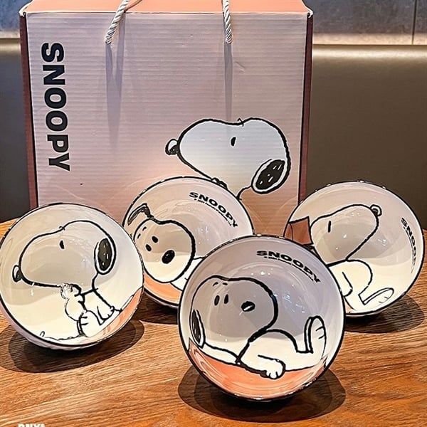  Set 4 bát con Snoopy 