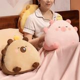 Gối kèm chăn Capybara có ủ tay 