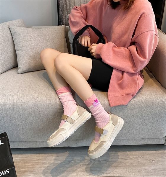  Tất 2 màu trái tim nổi 