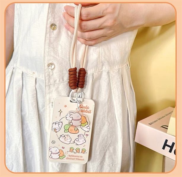  Đeo thẻ kèm móc khoá đàn thỏ carrot 