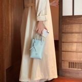  Túi Chio2nd chữ nhật nhỏ móc khoá vặn thừng 