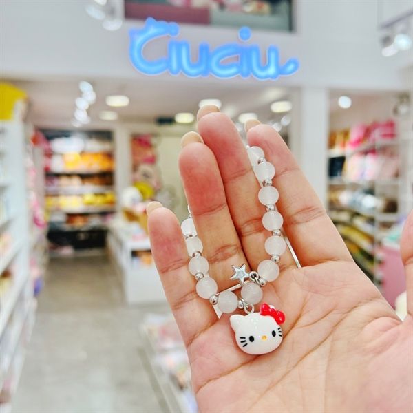  Vòng tay Hello Kitty ngọc trong 