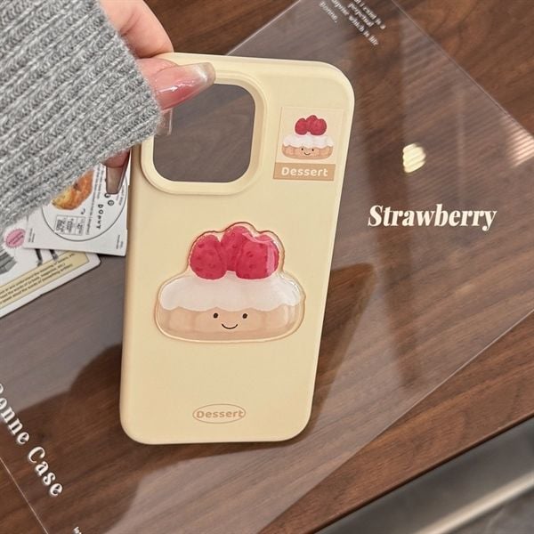  Ốp bánh kem dâu Dessert nổi 