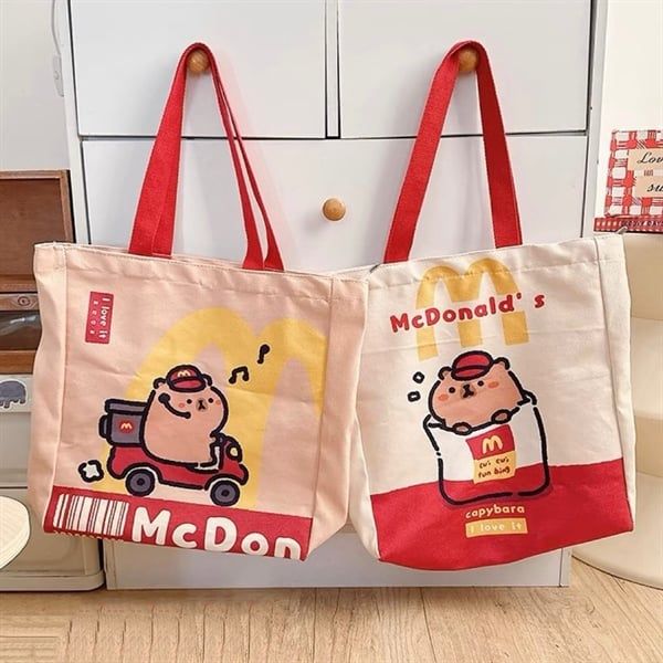  Túi tote Capybara McDonald's 