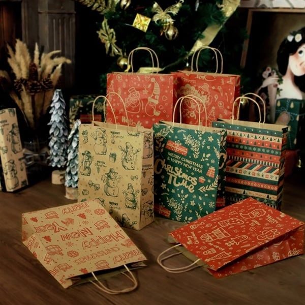  Túi quà Giáng Sinh quai giấy 