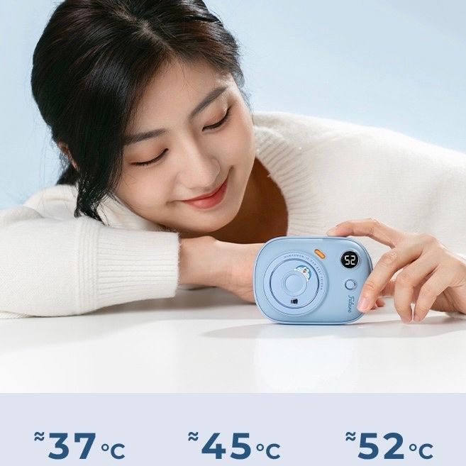  Sạc dự phòng kiêm đá sưởi Doraemon 10.000mAh 