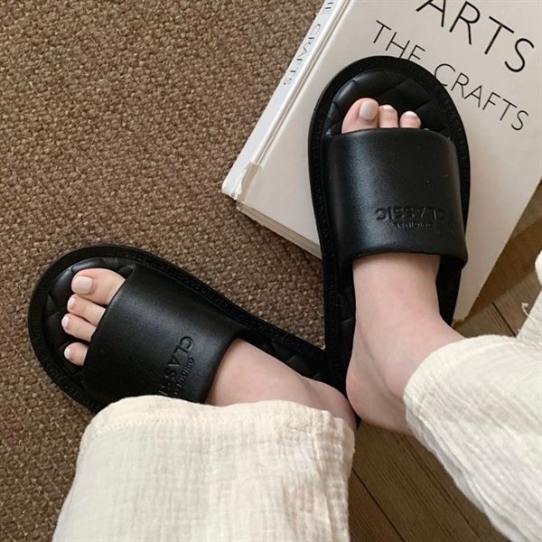  Dép Classic vân caro 