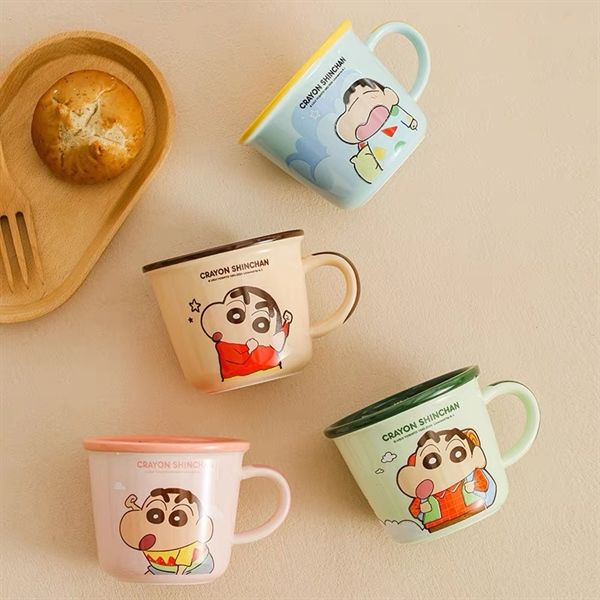  Cốc Shinchan viền màu 340ml 