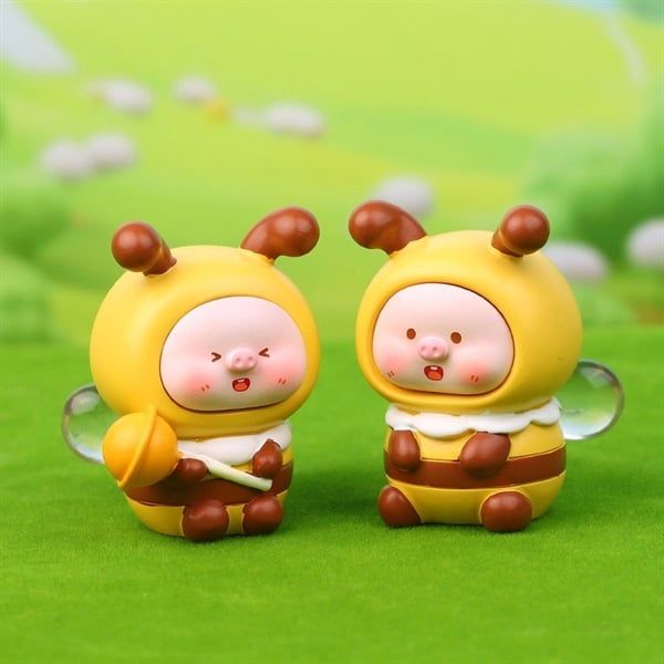  Hộp mù heo cosplay ong 