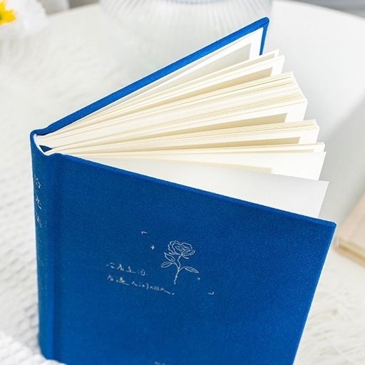  Sổ A5 cành hoa nhỏ 