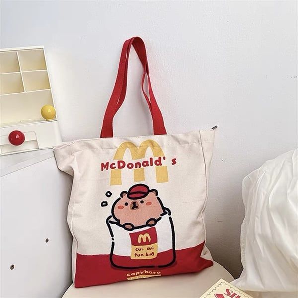  Túi tote Capybara McDonald's 