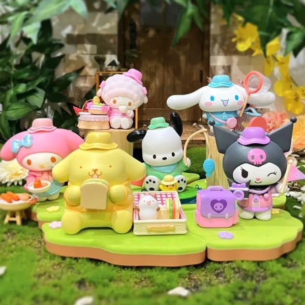  Blind box Sanrio Camping Friend 