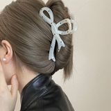  Kẹp càng cua chấm bi 