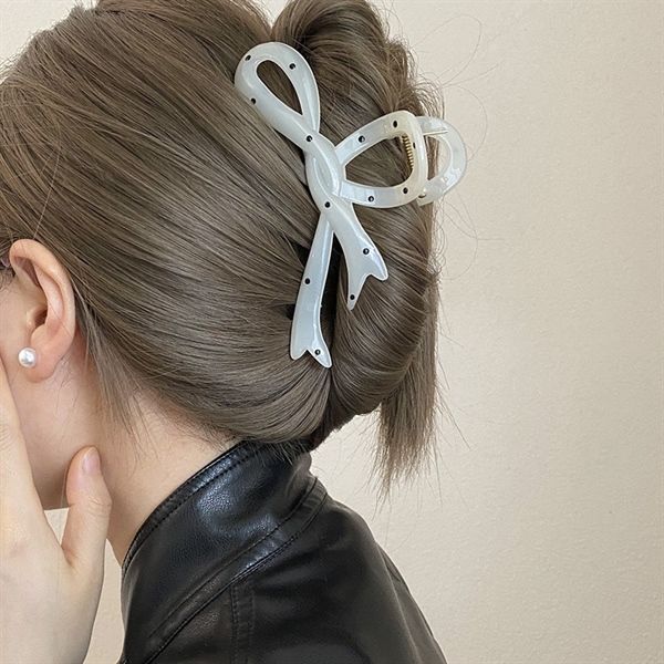  Kẹp càng cua chấm bi 