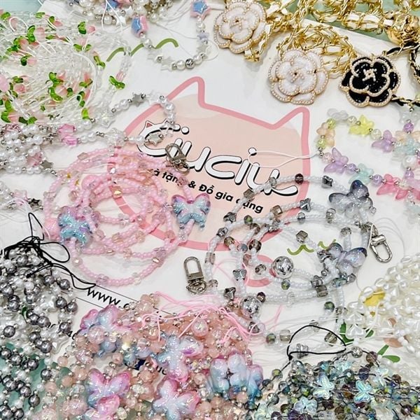  Dây charm đeo điện thoại bướm nhí ánh xà cừ 