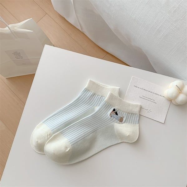  Tất Xiaohesi cổ ngắn cún xúc xích 