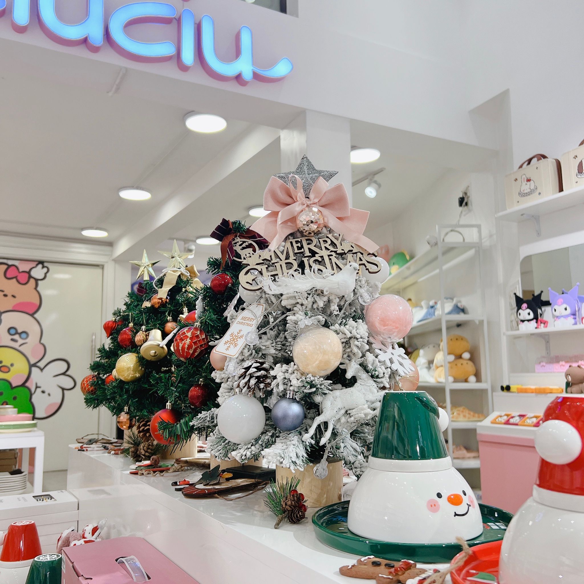  Cây thông giáng sinh phủ tuyết tone hồng 45cm 