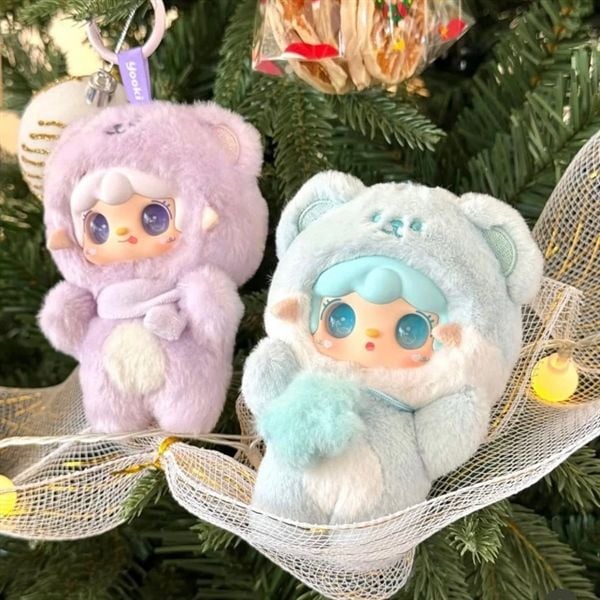  Blind box Yooki V4 Take A Bite Of Bear 