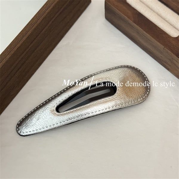  Kẹp bấm lưỡi vịt vải da bóng 