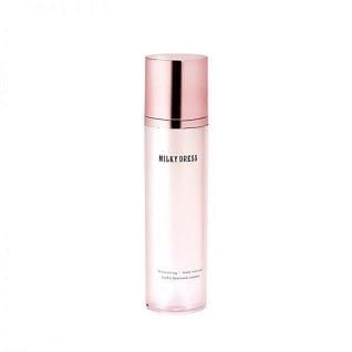 Nước hoa hồng dưỡng trắng và chống lão hóa Milky Dress Sweet Rosy Toner 130ml