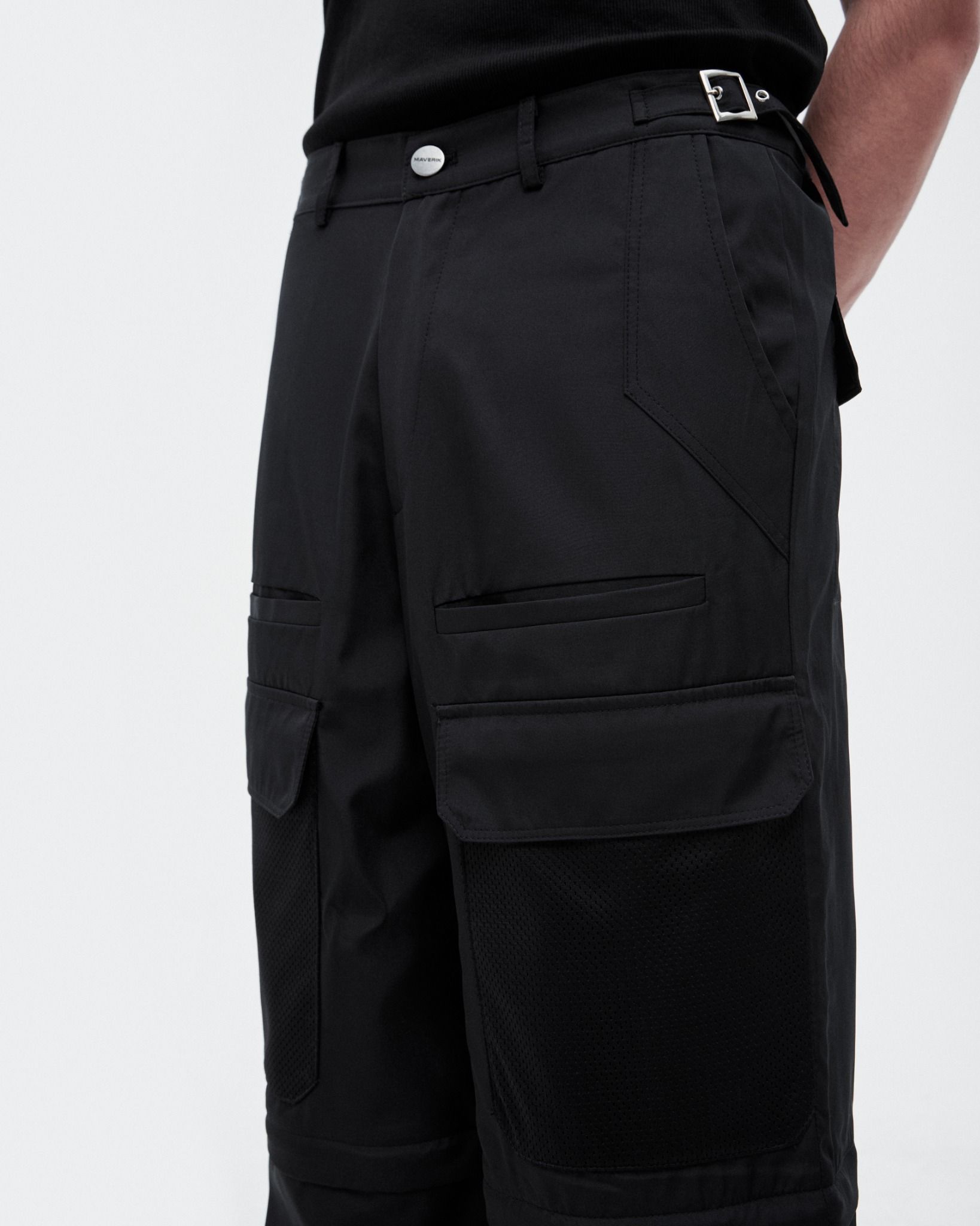  MAVERIK® TECHNICAL NYLON CARGO PANTS ( BLACK ) 