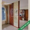 Vách ngăn lam gỗ phòng khách và bếp LG104