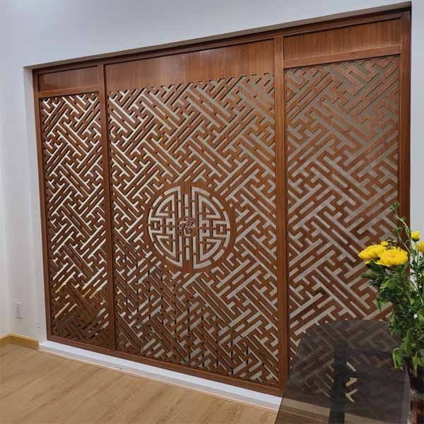 Vách ngăn bàn thờ chữ vạn  -  VNB100