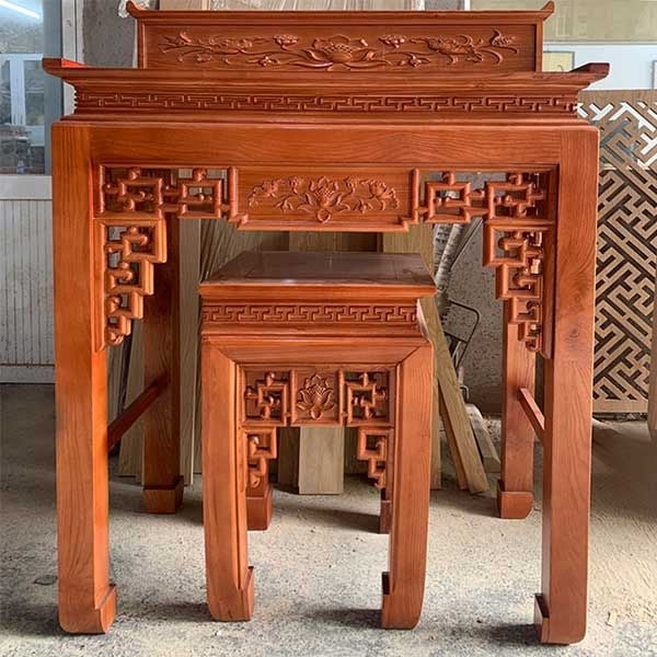 Bàn thờ gỗ sồi 2 tầng kèm đôn màu gõ BT1