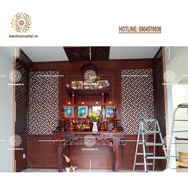 Vách ốp tường phòng thờ - VOT7